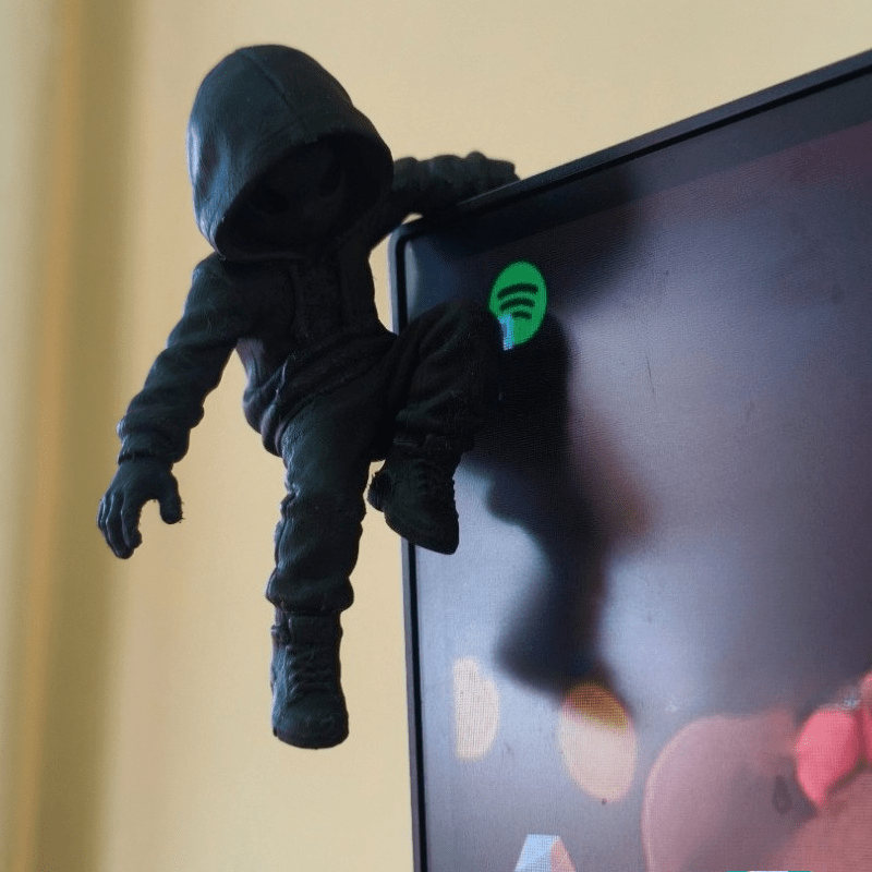 Retro Gaming Gifts - Mini-statue Alien 'Climb Hoodie' imprimée en